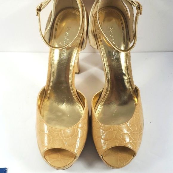 ENZO ANGIOLINI Gold Leather Platform Sandals (S528) - Picture 2 of 4